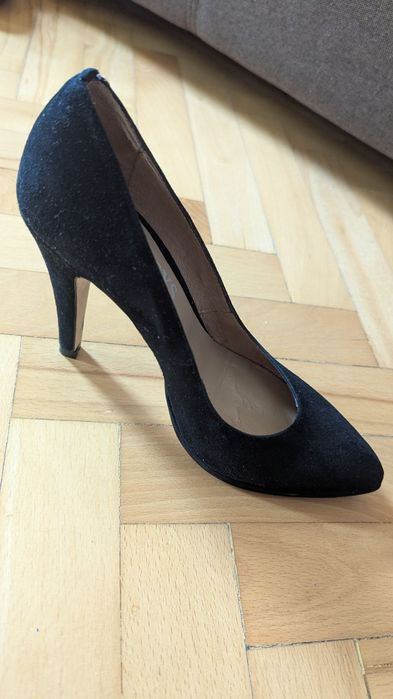 Нові замшеві туфлі човники 37