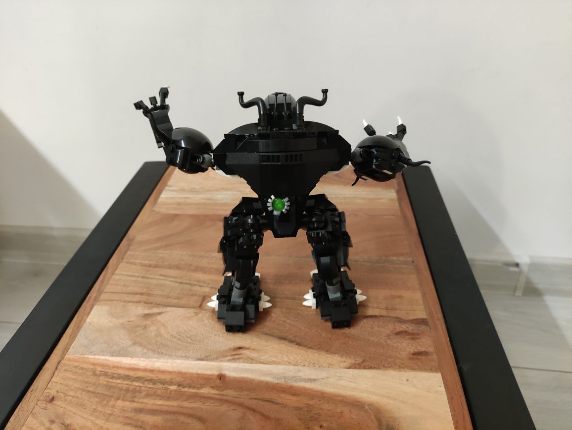 Venom ogromna figurka. Oryginalne LEGO.