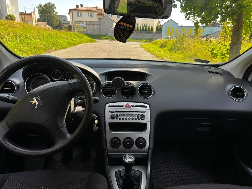 Peugeot 308 1.6b