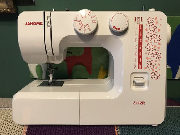 Швейна машина Janome 3112 r
