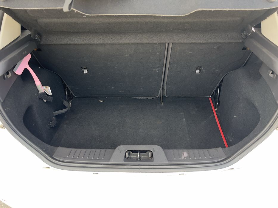 Ford Fiesta 2013 1,0 бенз