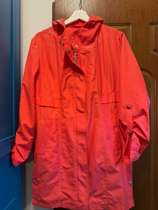 Kurtka przeciwdeszczowa .Parker