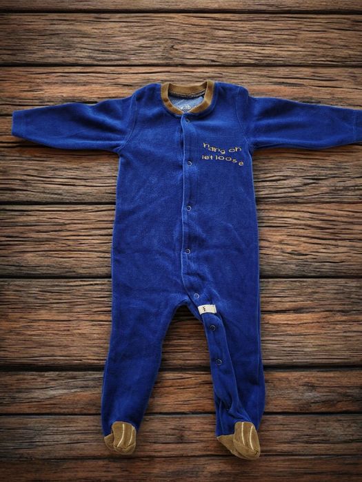 3 ciepłe pajacyki r.74/80 (Disney, Carter's, Kuniboo)