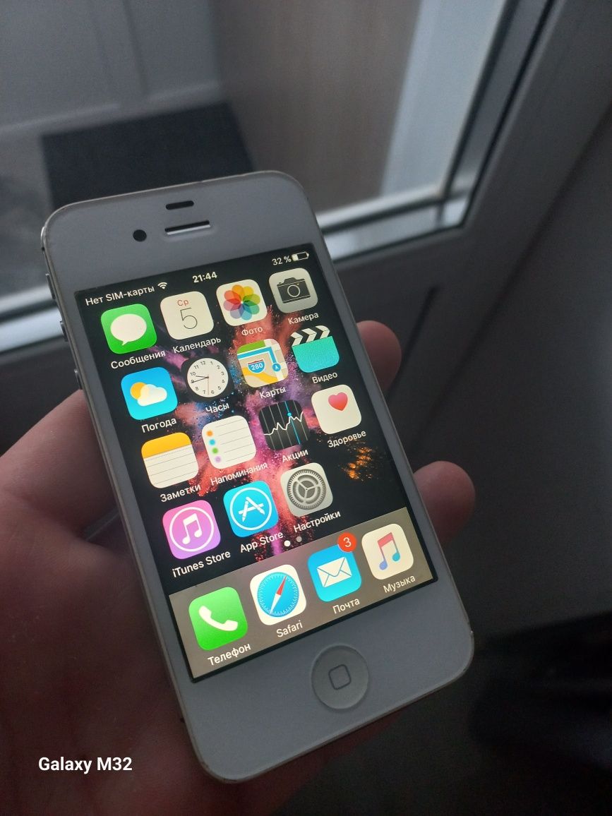 Продам Apple 4 ідеал
