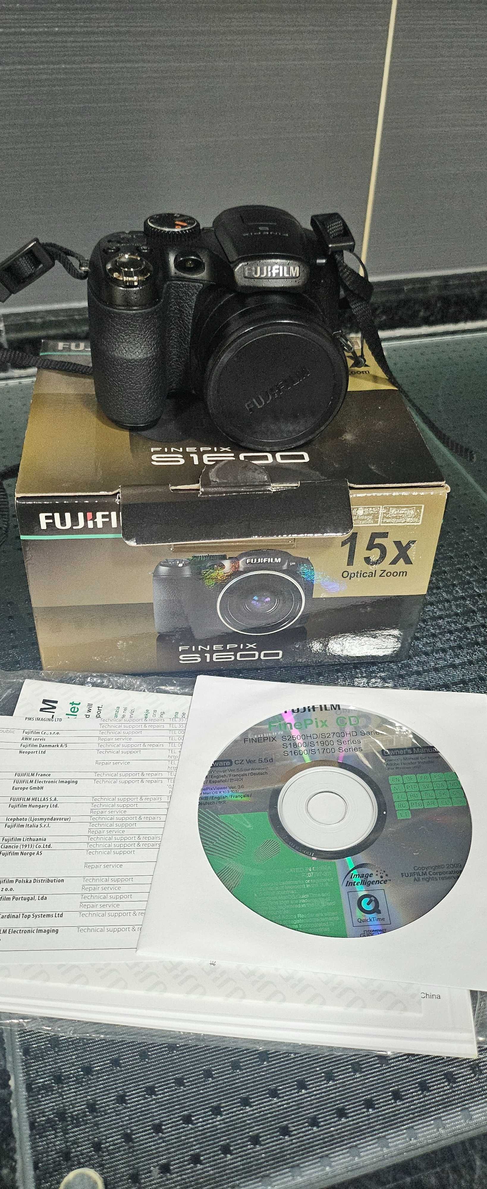 Máquina fotográfica digital finepix s1600