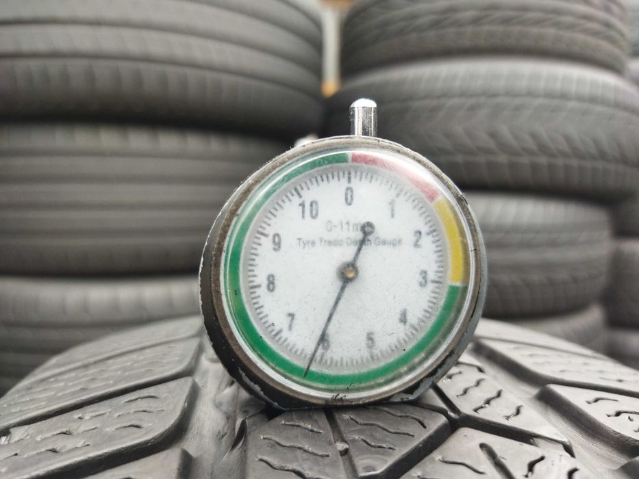 205.65.16 jedna opona Pirelli Sottozero 3