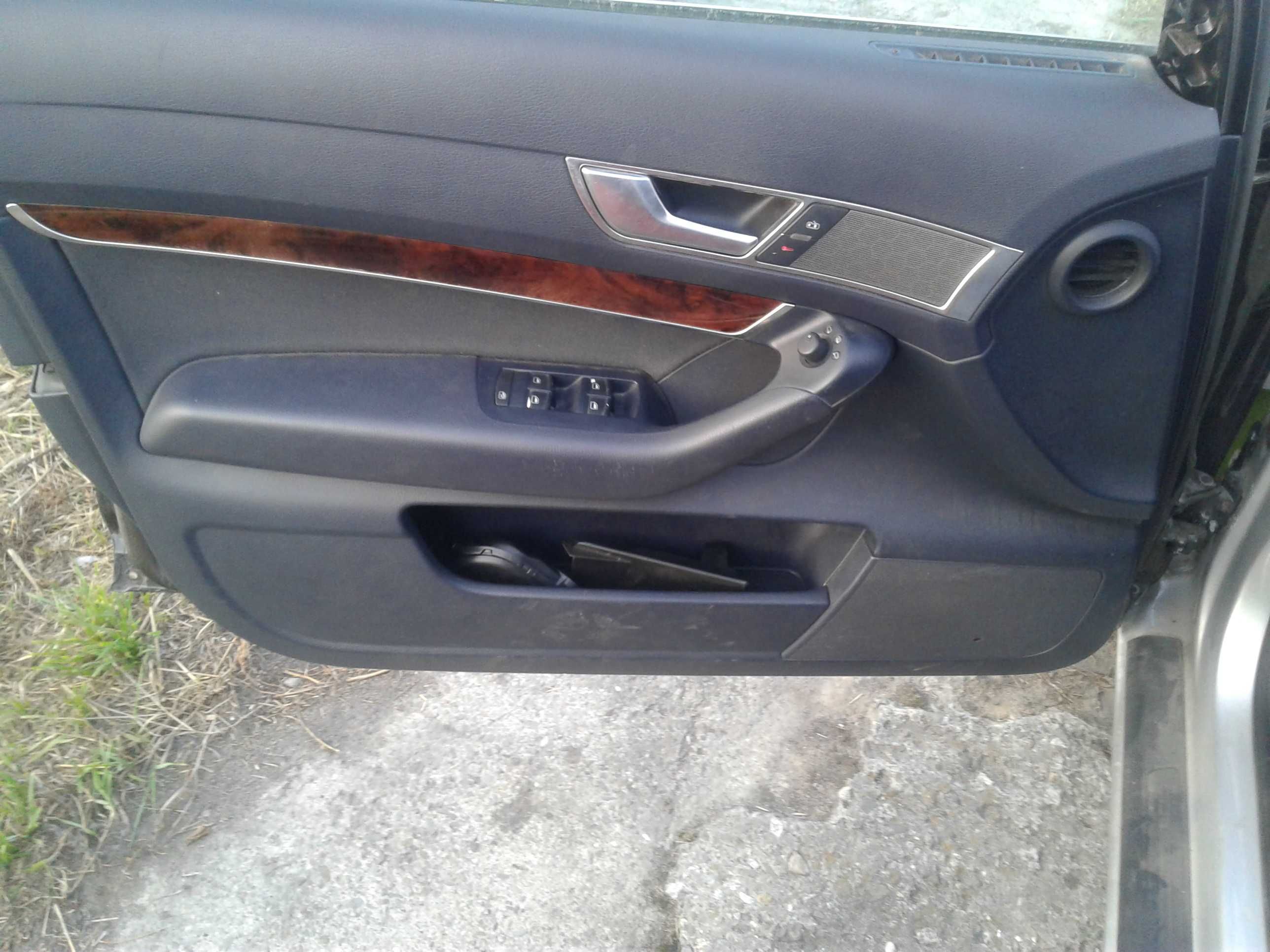 AUDI A6 C6 4F Sedan Skóra Fotele Czarne Manulane  Przód Tył