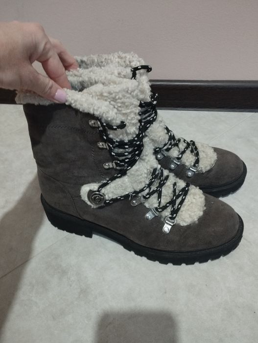 Черевики жіночі guess