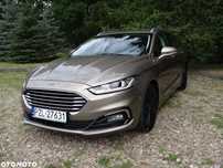 Ford Mondeo Ford Dynamic LED Tempomat ACC / PCC Kamera el. HAK asystent parkowania