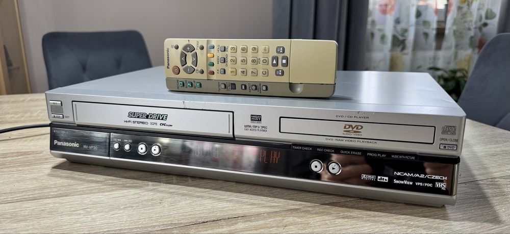 Panasonic NV-VP30 #Magnetowid VHS DVD #Combo #6HD #Hi-Fi Stereo #Pilot