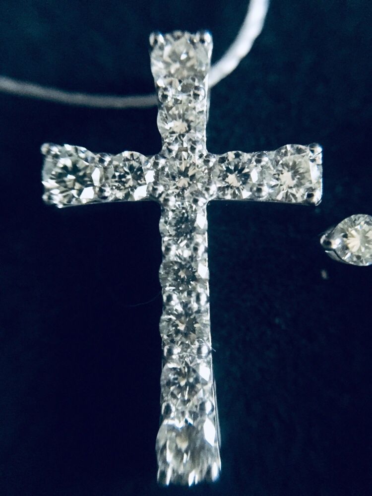 Золотой крестик с натуральными бриллиантами с цепочкой в стиле Тиффани
