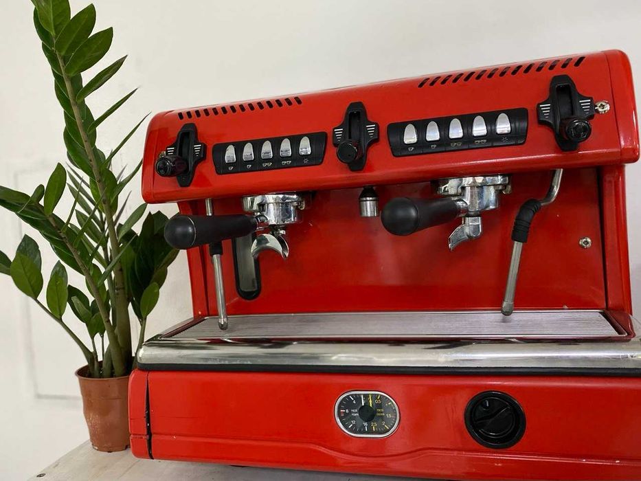 Кавомашина/кавоварка  професійна в оренду La Spaziale 2 кіловата