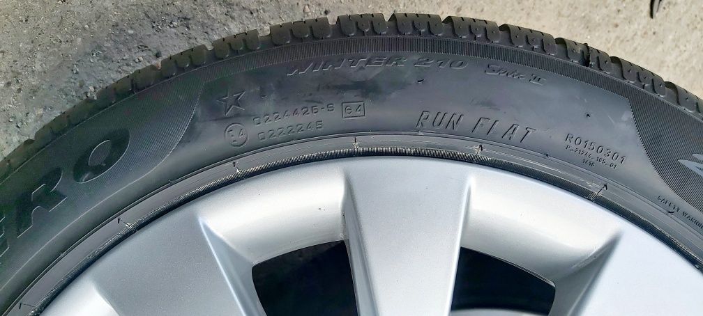Opony Pirelli SottoZero RunFlat 225/50/17 Zima Komplet