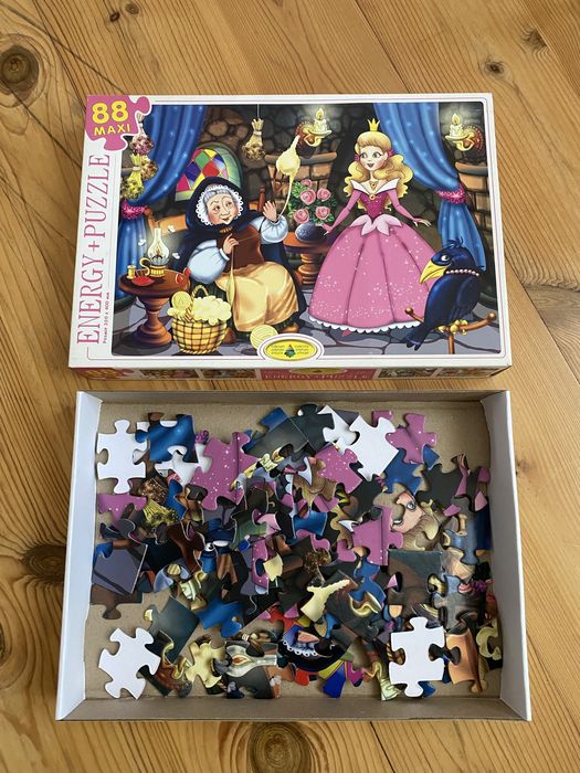 Дитячі пазли "Спляча красуня" 88 деталей. Пазлы « Спящая красавица».