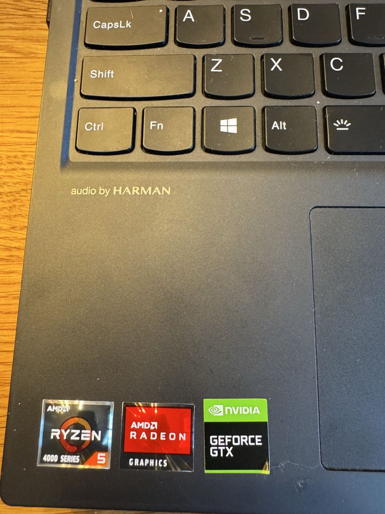 Lenovo Legion 5 – Ryzen 5 / GTX 1650 Ti