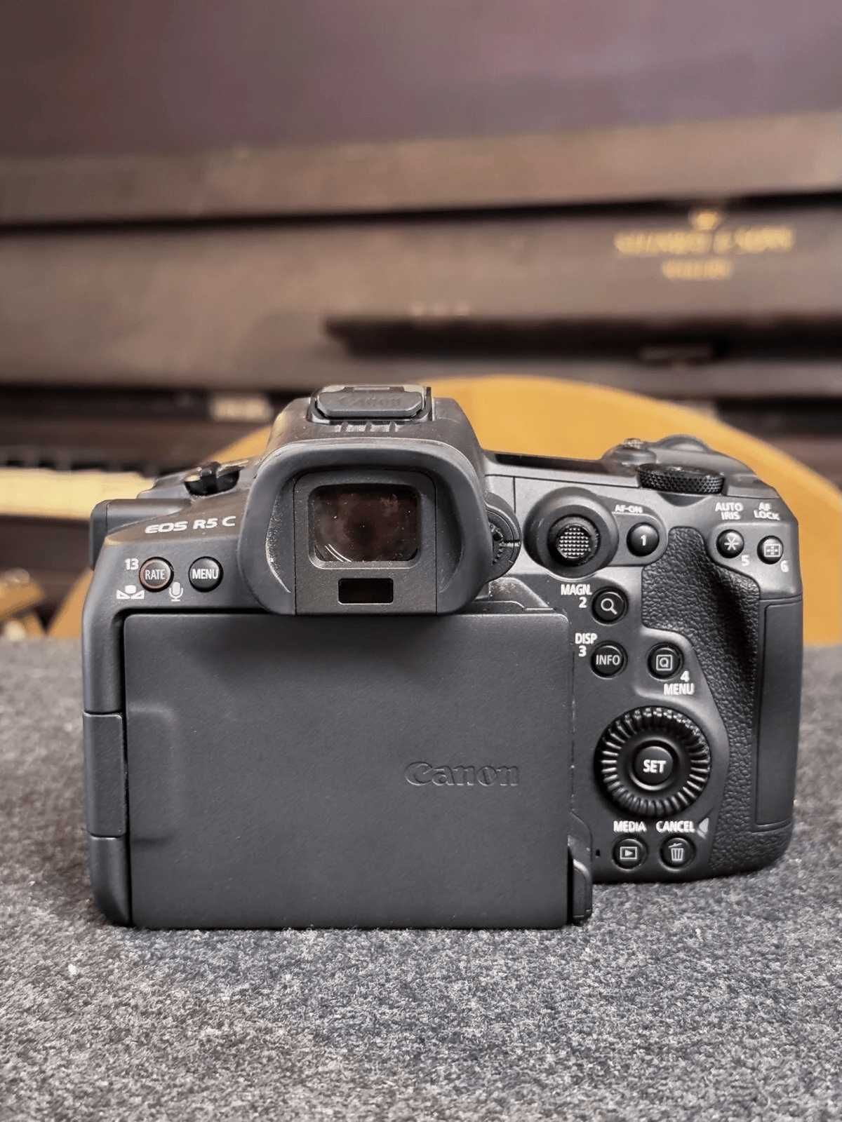 Canon EOS R5C Cinema Camera - kamera jak nowa, gwarancja, full zestaw