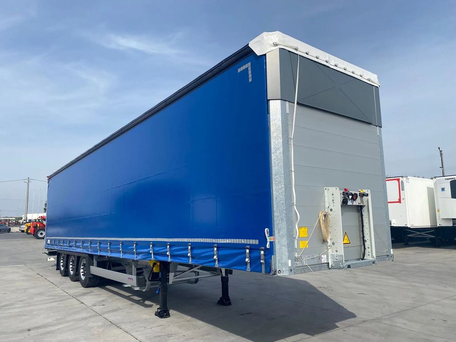 Schmitz Cargobull odbiór w Polsce, Fabrycznie nowa naczepa plandeka Varios 2025r.