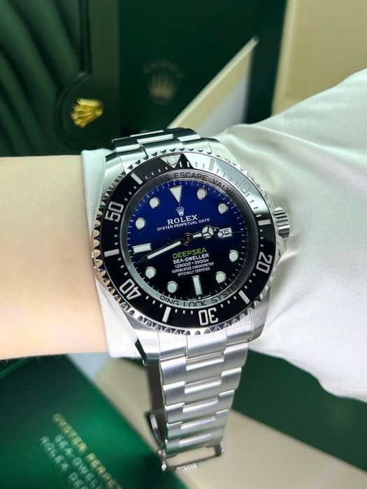 Часы ROLEX 136660 Oyster Perpetual Sea-Dweller Deepsea