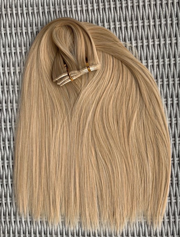 Włosy doczepiane, jasny miodowy blond, 56cm clip in ( 49 )