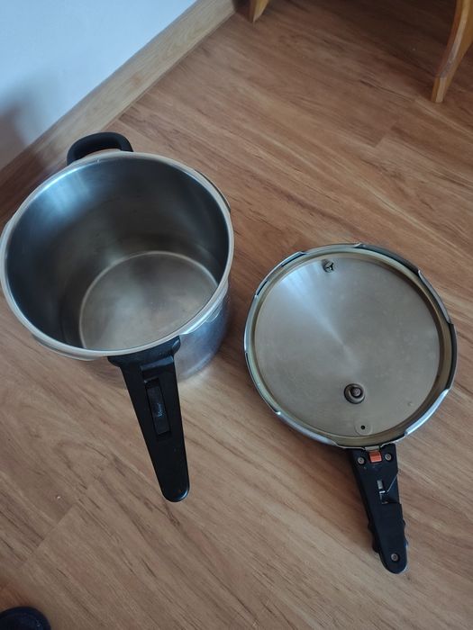 Скороварка WMF Perfect.  Німецька. 4.5 л