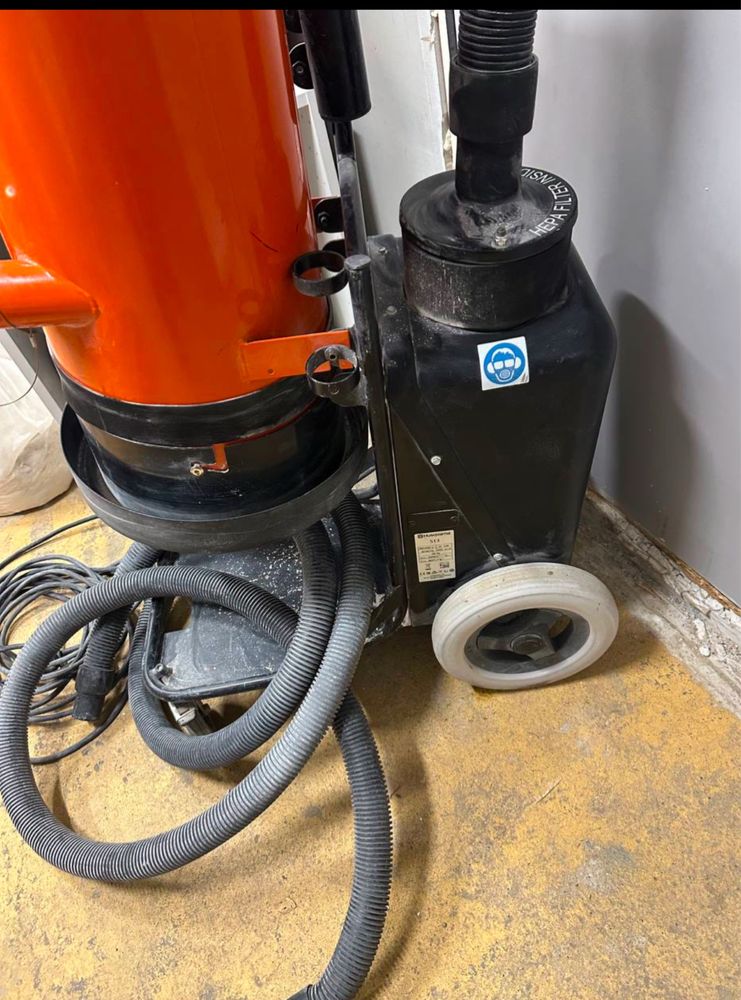 Husqvarna  Pullman Ermator S13   Super stan