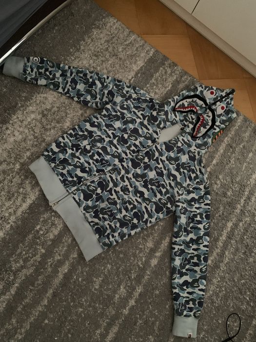 Bape shark blue camo