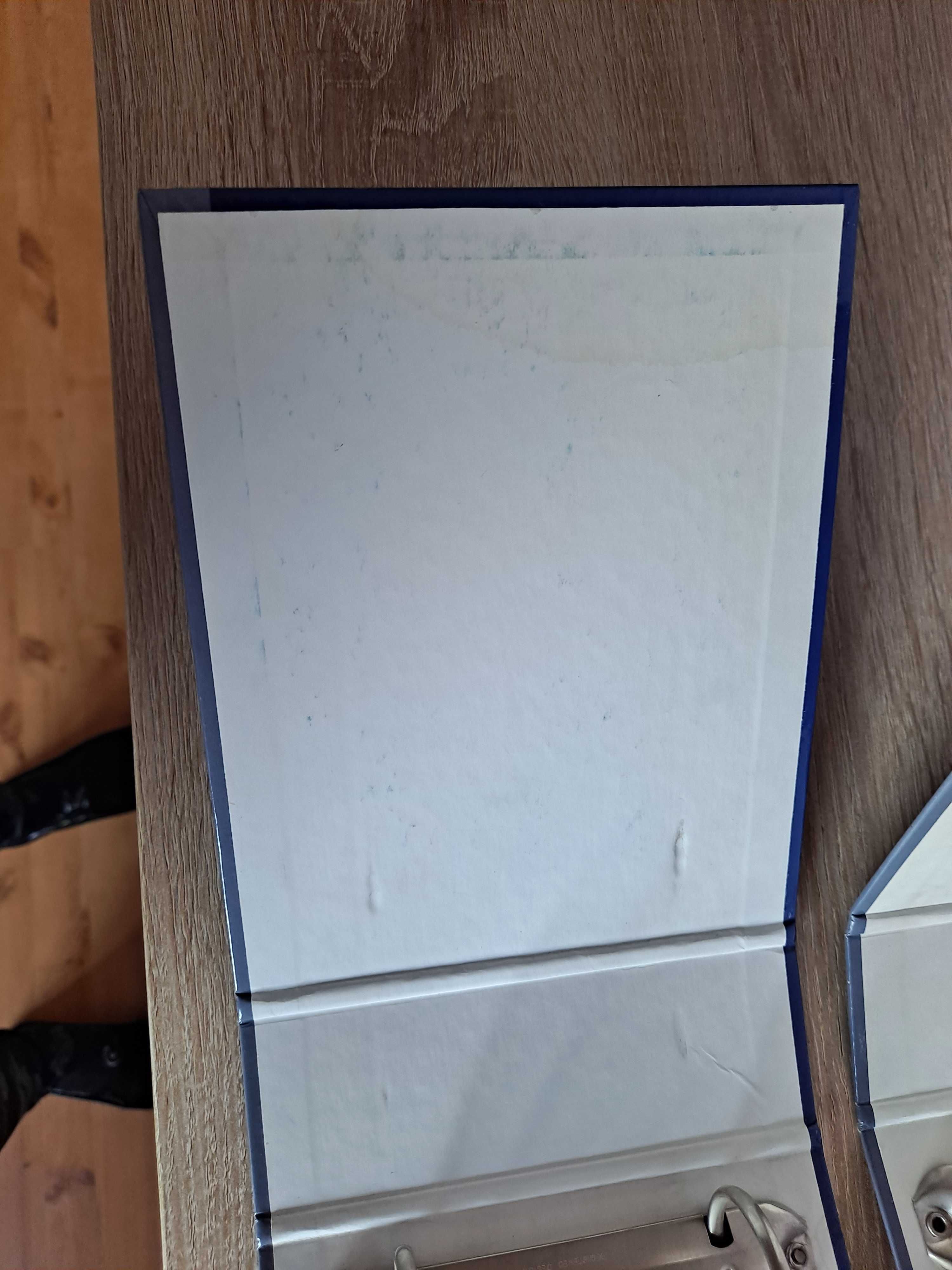 2x segregator 19cm x 15 cm