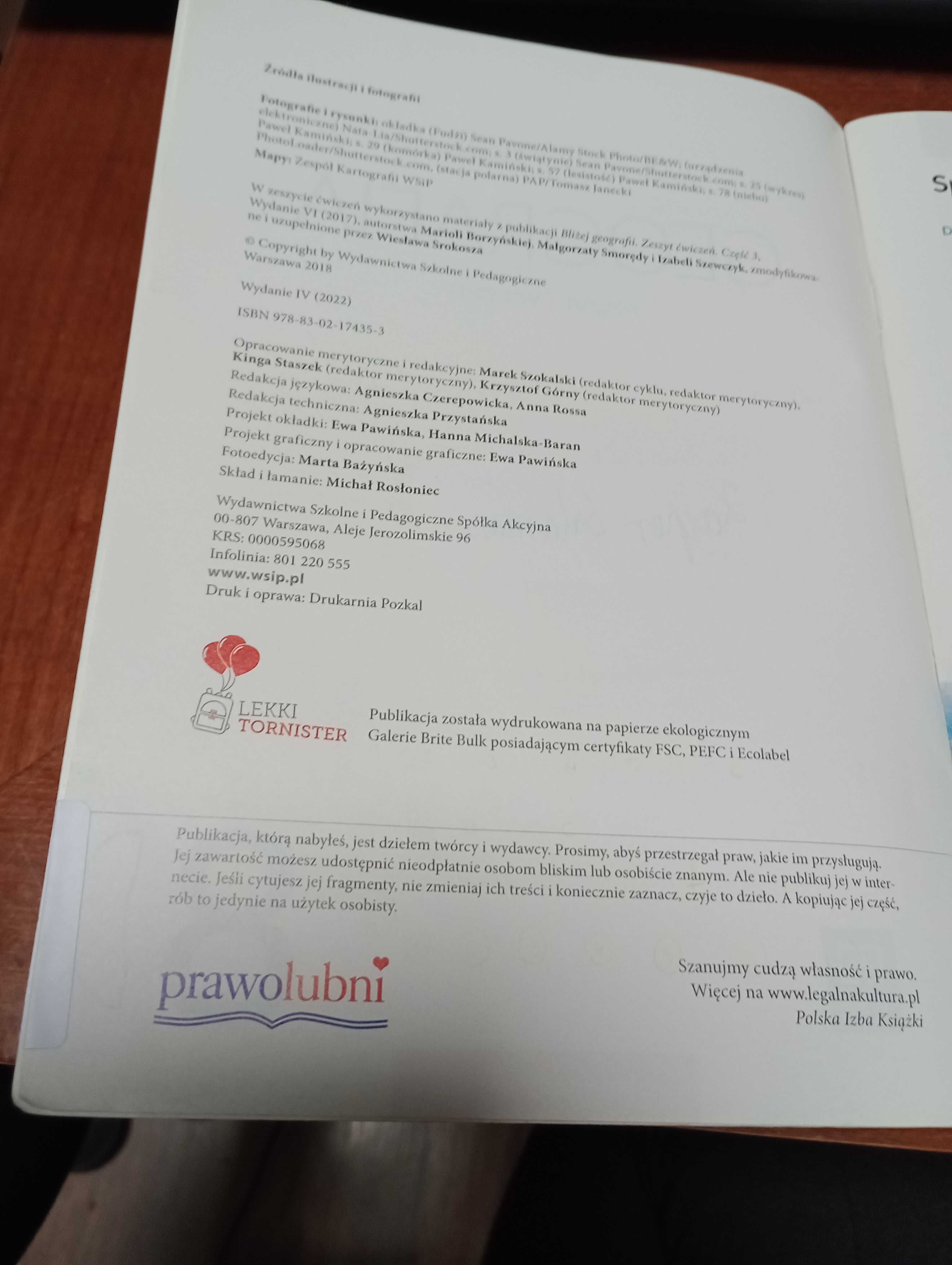 Zeszyt ćwiczeń Geografia klasa 8 z 3 zl