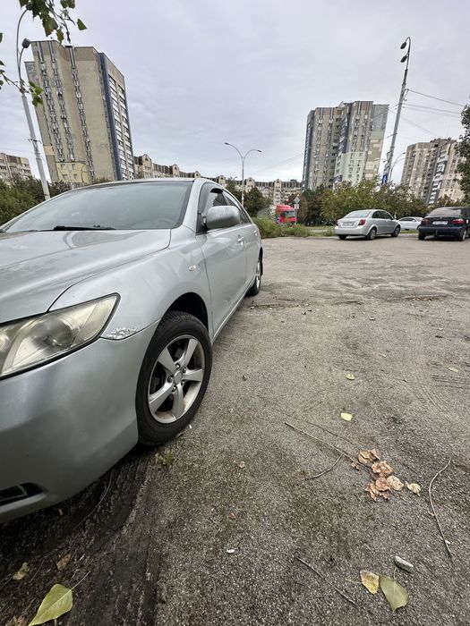 Toyota camry 40. 2,4 arabka