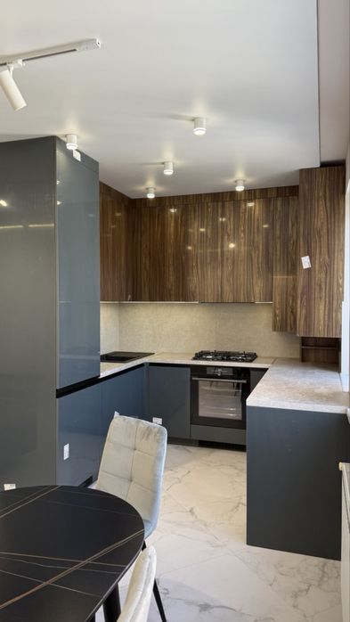 Оренда 2к+кухня студія,перша здача,вул.Целевича