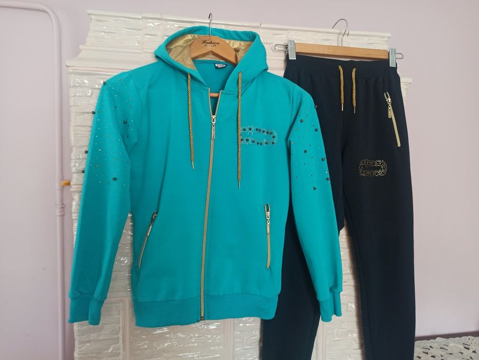 Стильний модний спортивний костюм SIMART MADONNA для дівчинки 12 років