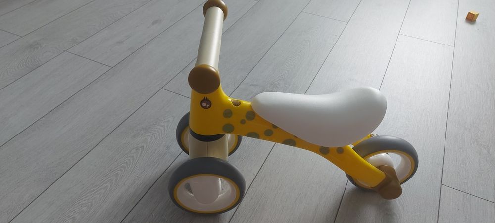 Rowerek biegowy "żyrafa"