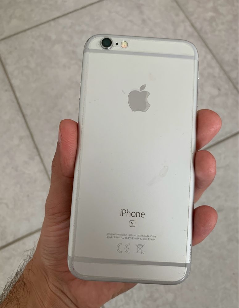 iPhone 6s • 32 ГБ