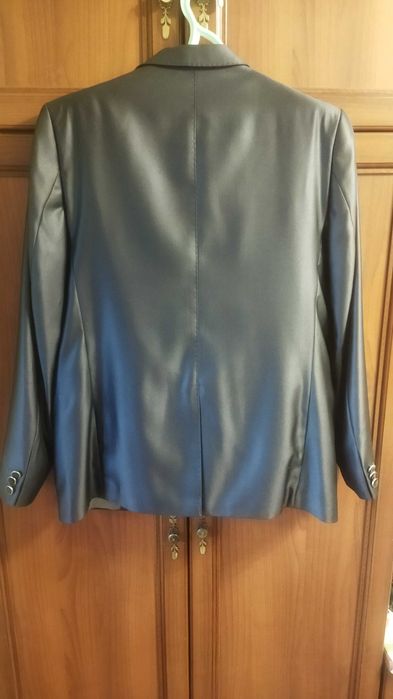 Чоловічий костюм класичний