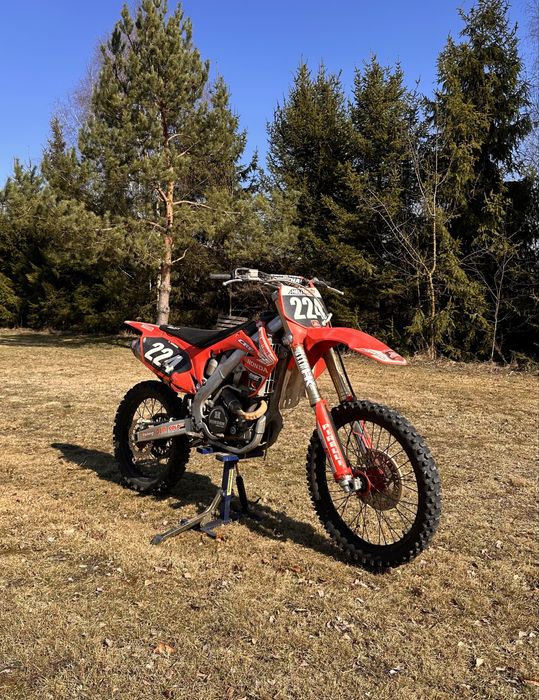 Honda CRF 250.