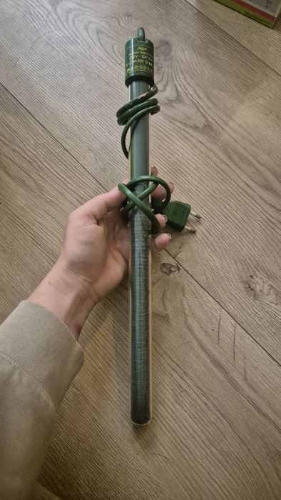 Kompletny akwarium 240l