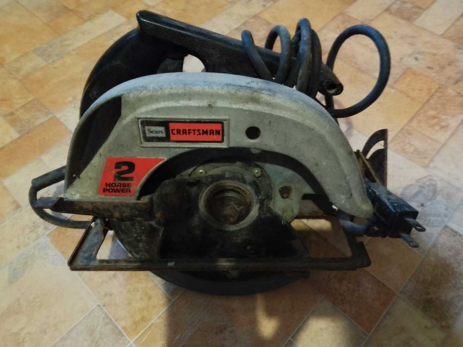 Циркулярна ручна пила США на 110В