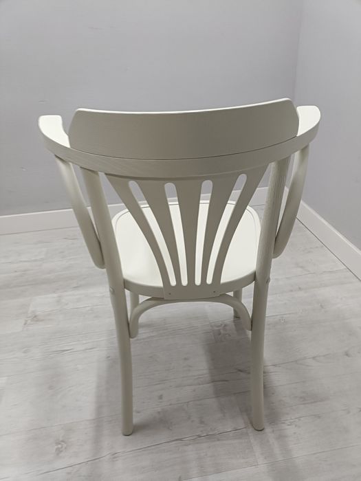 Krzesło fotel Thonet Fameg Radomsko z podłokietnikiem po renowacji