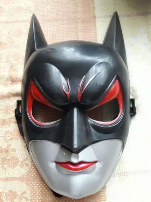 Маска Бэтмана для маскарада