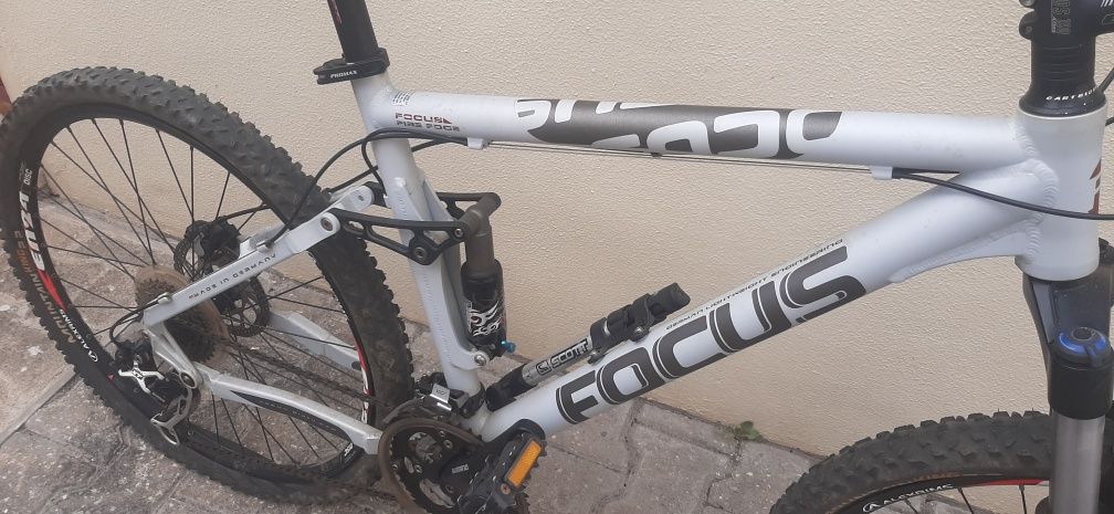 Bicicleta Focus Fire Edge