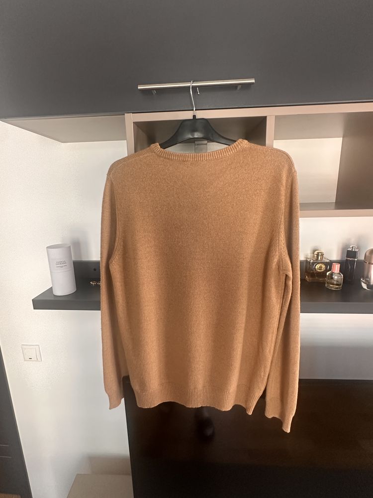 Blumarine вовна бежевий колір р. М