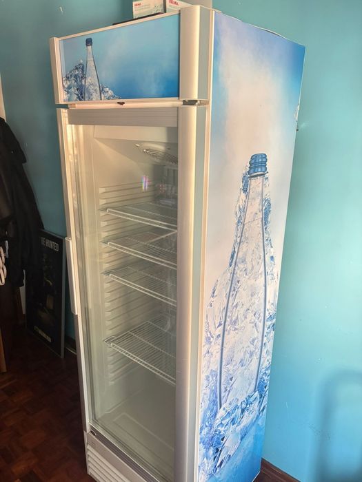 Frigorífico de bebibas