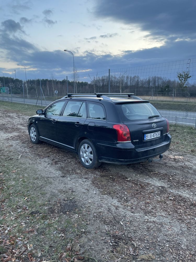 Toyota Avensis t25 1,8 benzyna+gaz