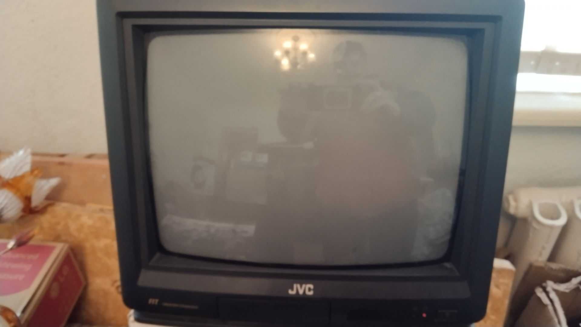 Телевизор кинескопный JVC