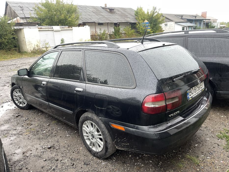 Volvo v40 1,9d 2001р.