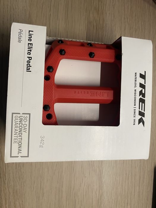 Bontrager line elite pedały platformowe czerwone