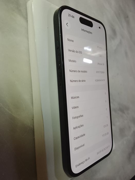 Vendo iPhone 16 ou troco por Samsung