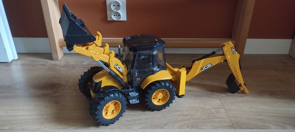 Koparko-ładowarka BRUDER JCB 5CX Eco BR-02454