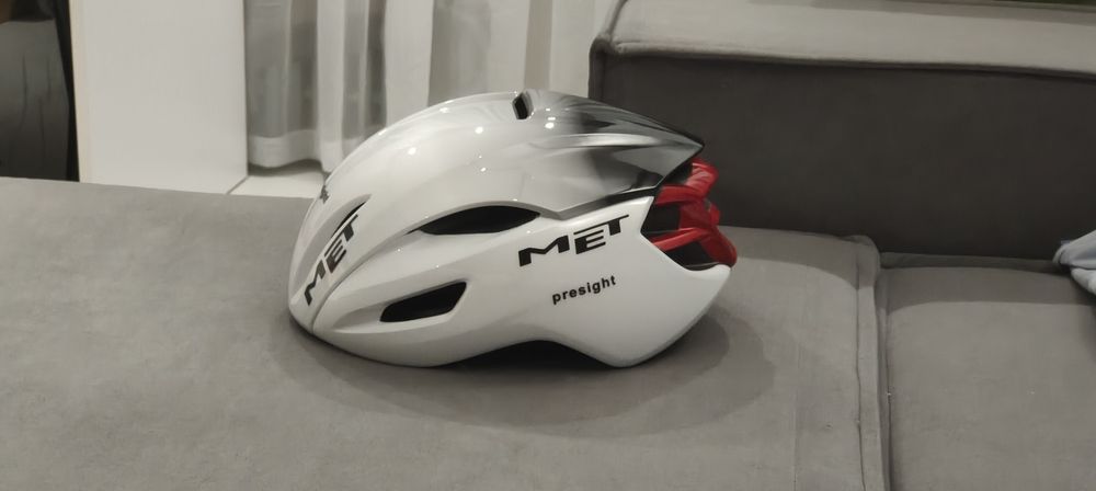 Новый Шлем MET manta