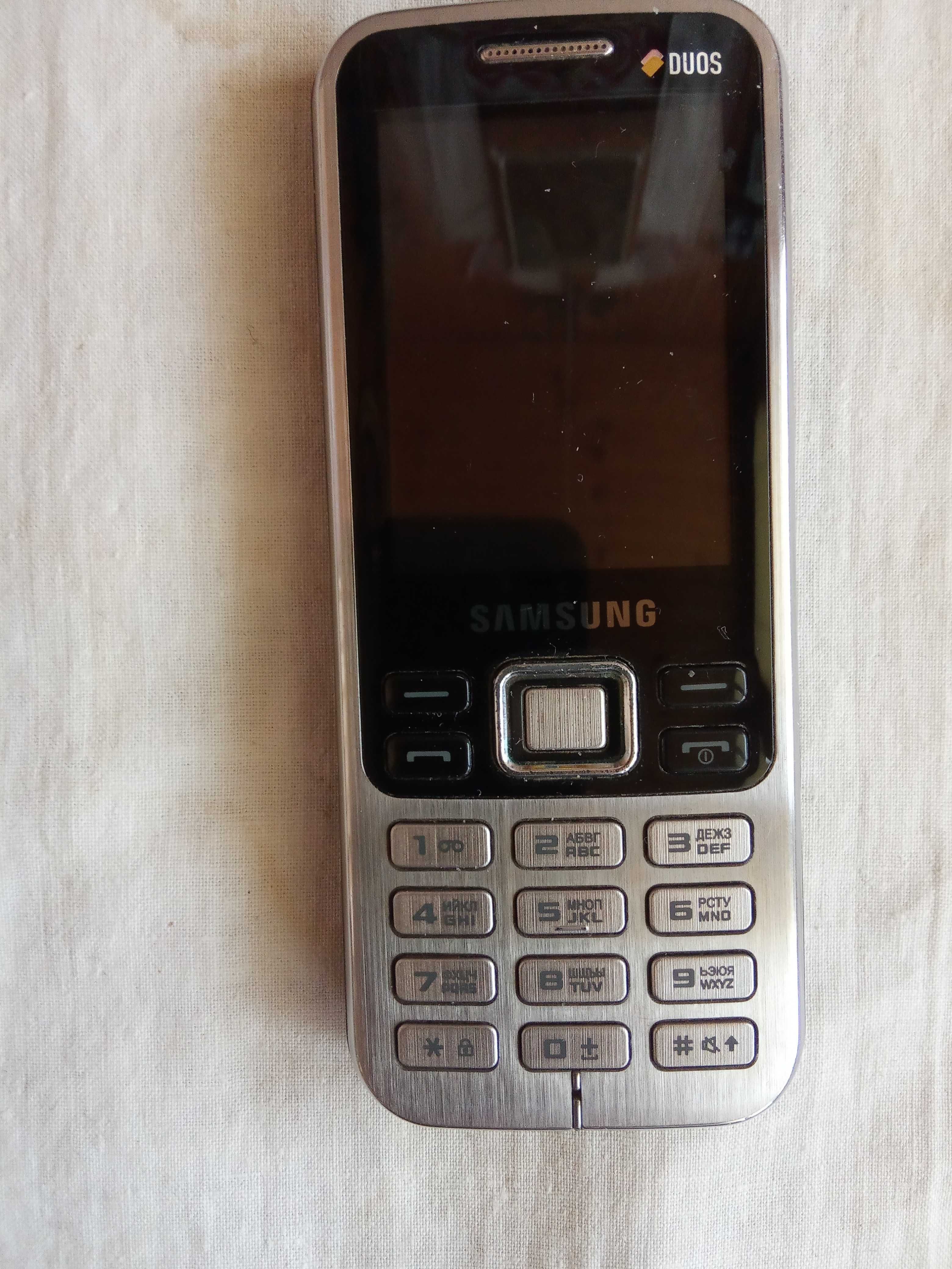Мобільный телефон "Samsung" GT-3322